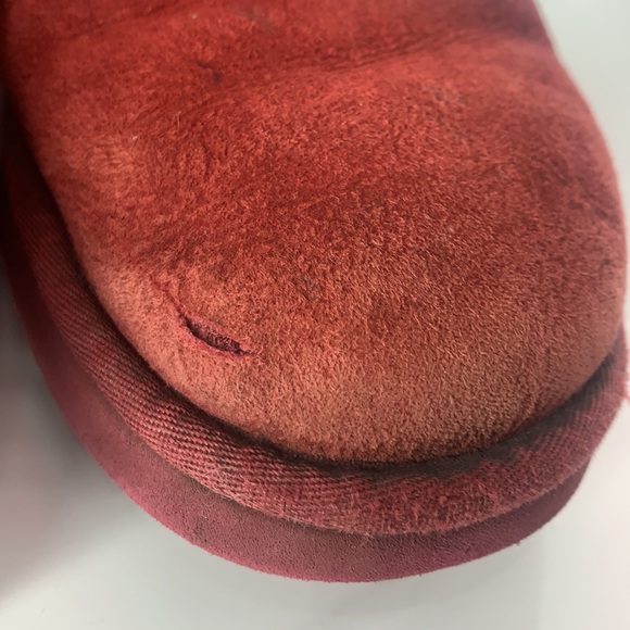 UGG burgundy Sherpa lining bling button, winter boots Women’s 10 - Picture 11 of 11